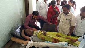 NTR Meets Cancer Patient Nagarjuna